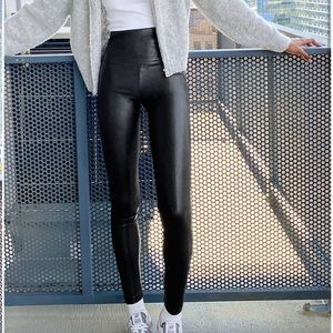 Aritzia Vegan Leather Leggings XXS
